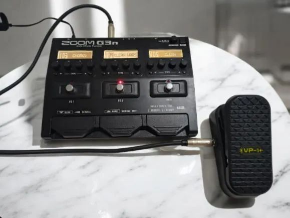 Kit Zoom G3n + Pedal Expressão VP-1 + Cabo TRS Santo Ângelo