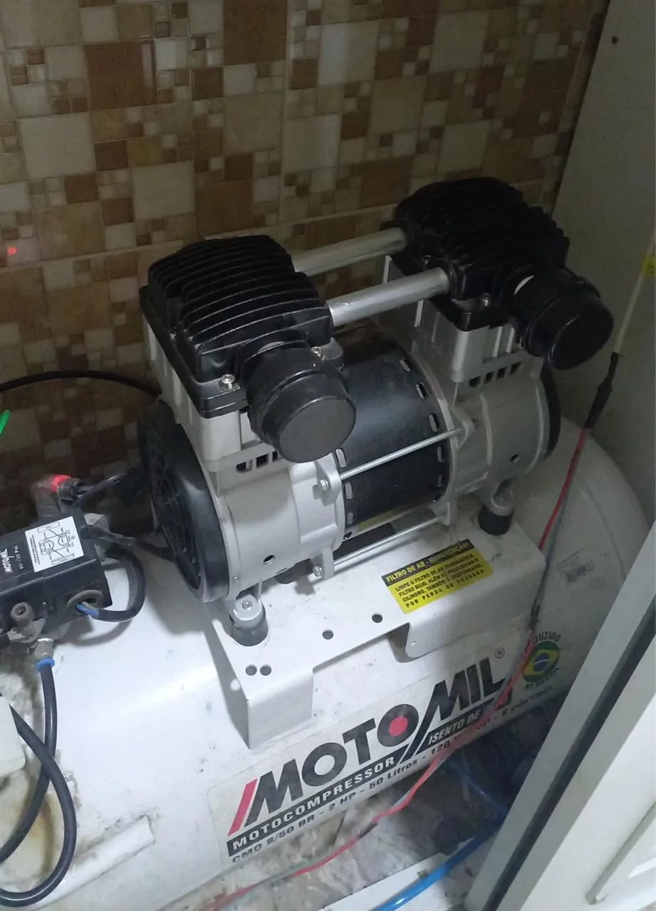 Compressor de ar sem óleo Odontológico 50lt MotoMil