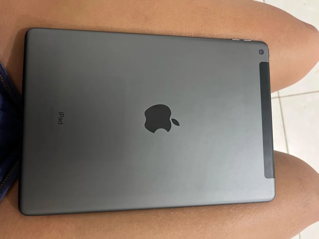 iPad 9 256gb Wi-Fi + celular  - Foto 2