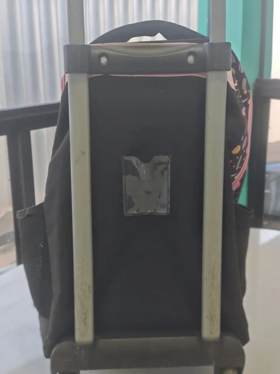 Mochila escolar com rodinhas  - Foto 3