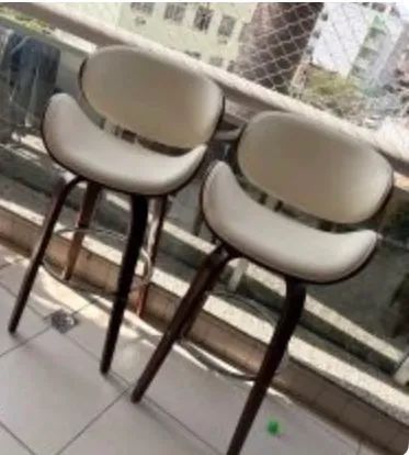 Banquetas giratórias altas