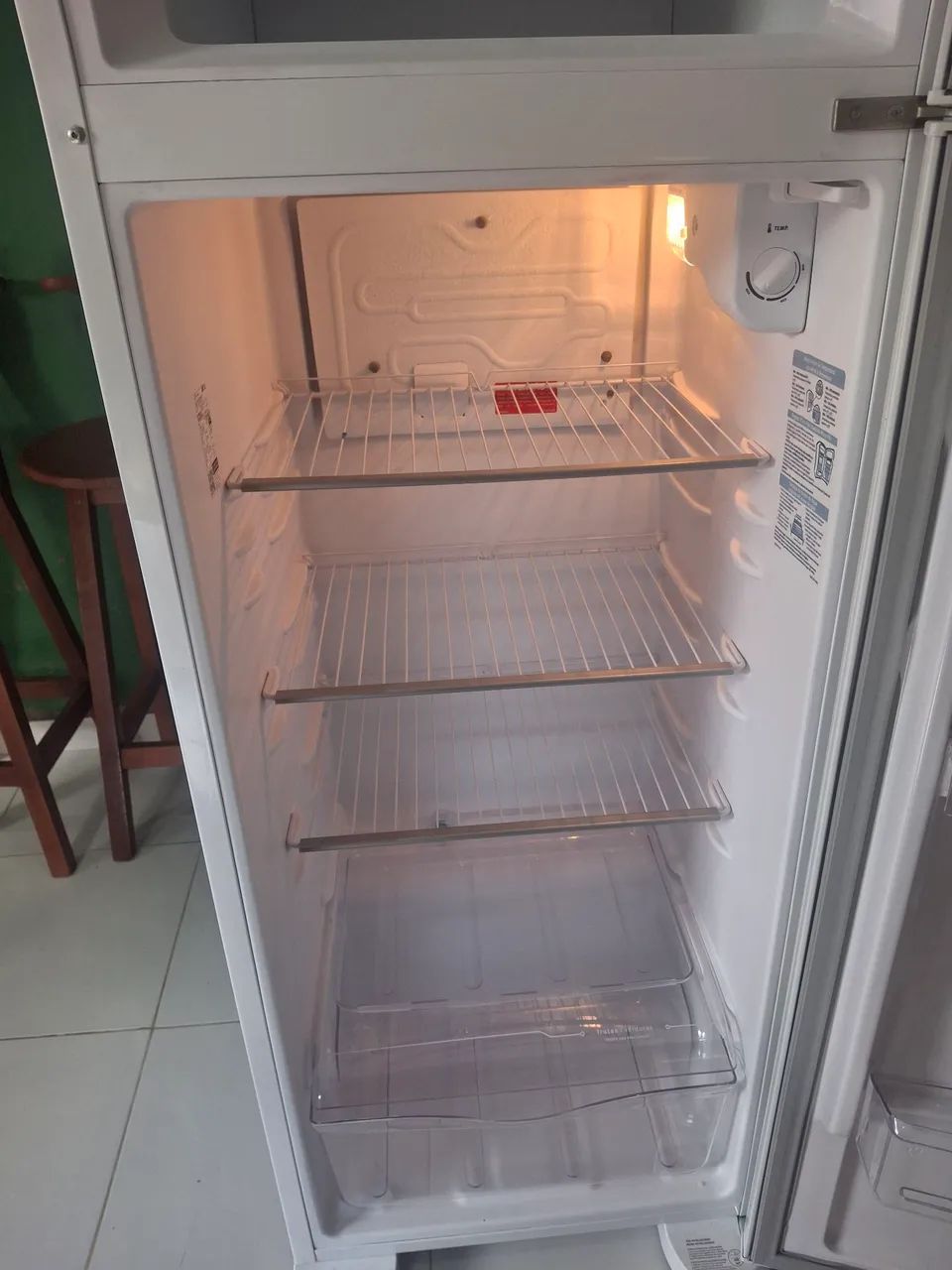 GELADEIRA ELECTROLUX NOVA NUNCA FOI USADA  - Foto 3