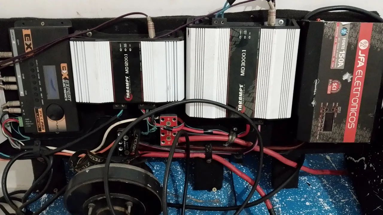 Vendo som automotivo 