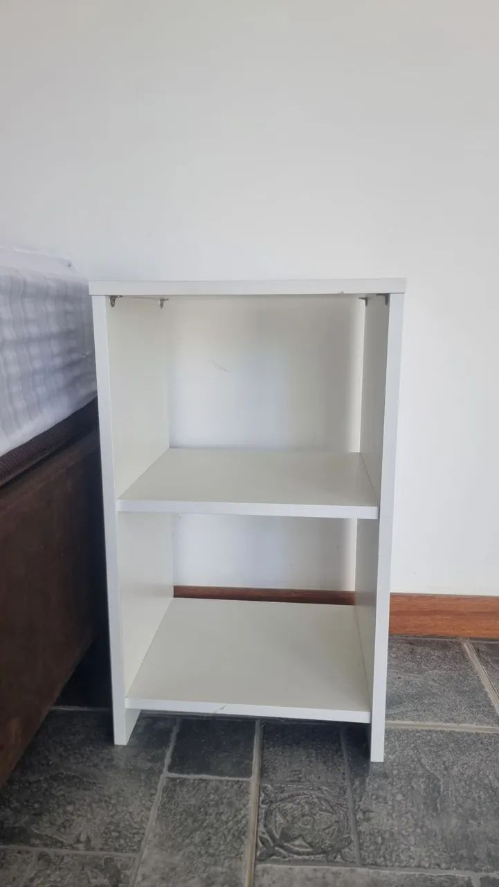 Mesa de Cabeceira em MDF Branco - Foto 2