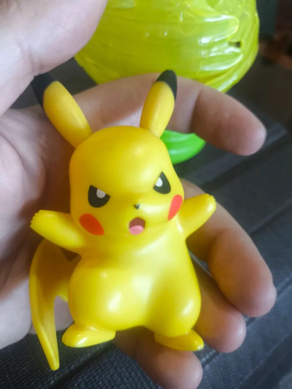 Boneco Mc Donalds Pokemon Pikachu 2017 Effect Giratório (Usado) - Foto 3