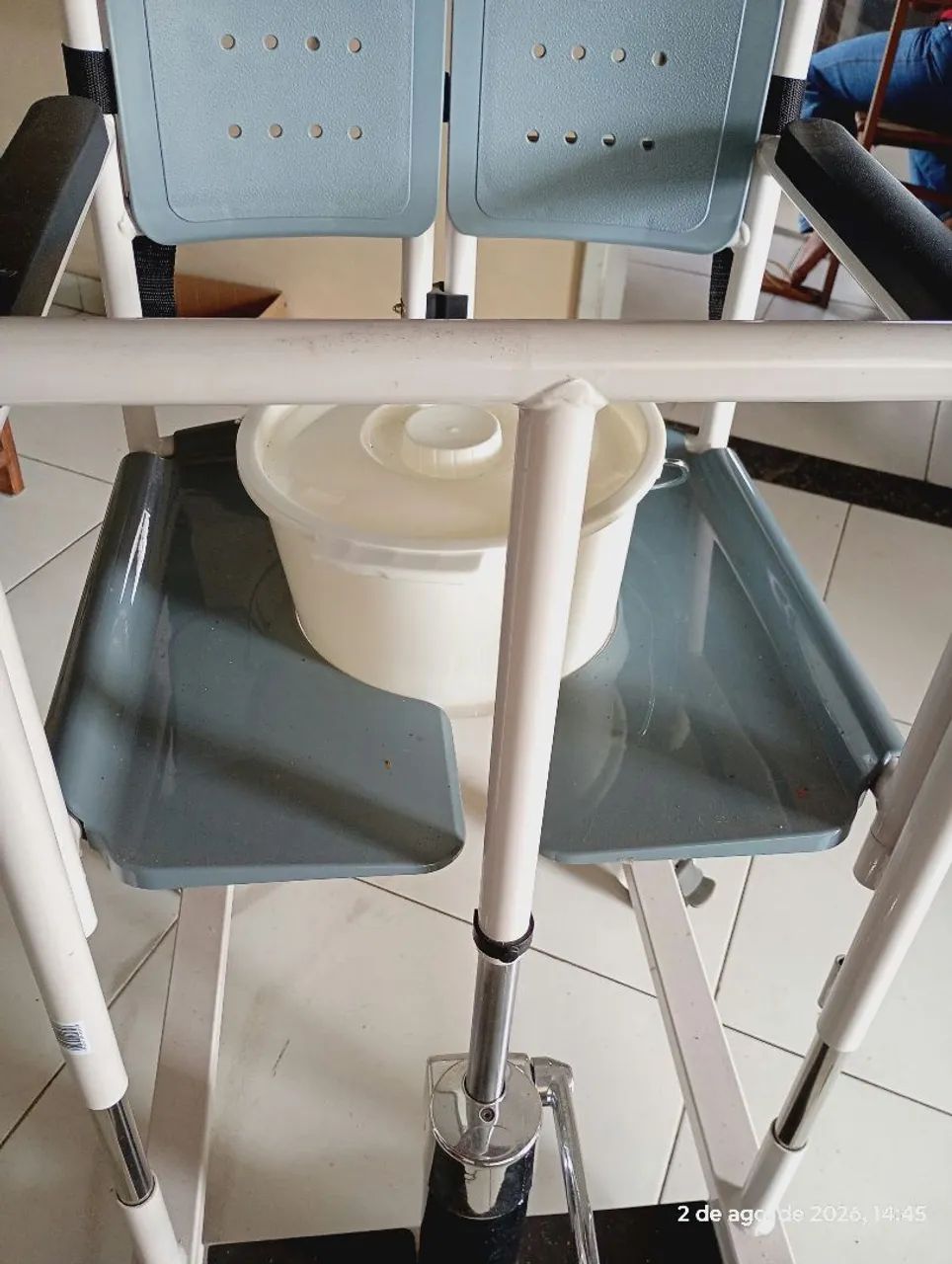 Cadeira de transferência e de banho - Foto 4
