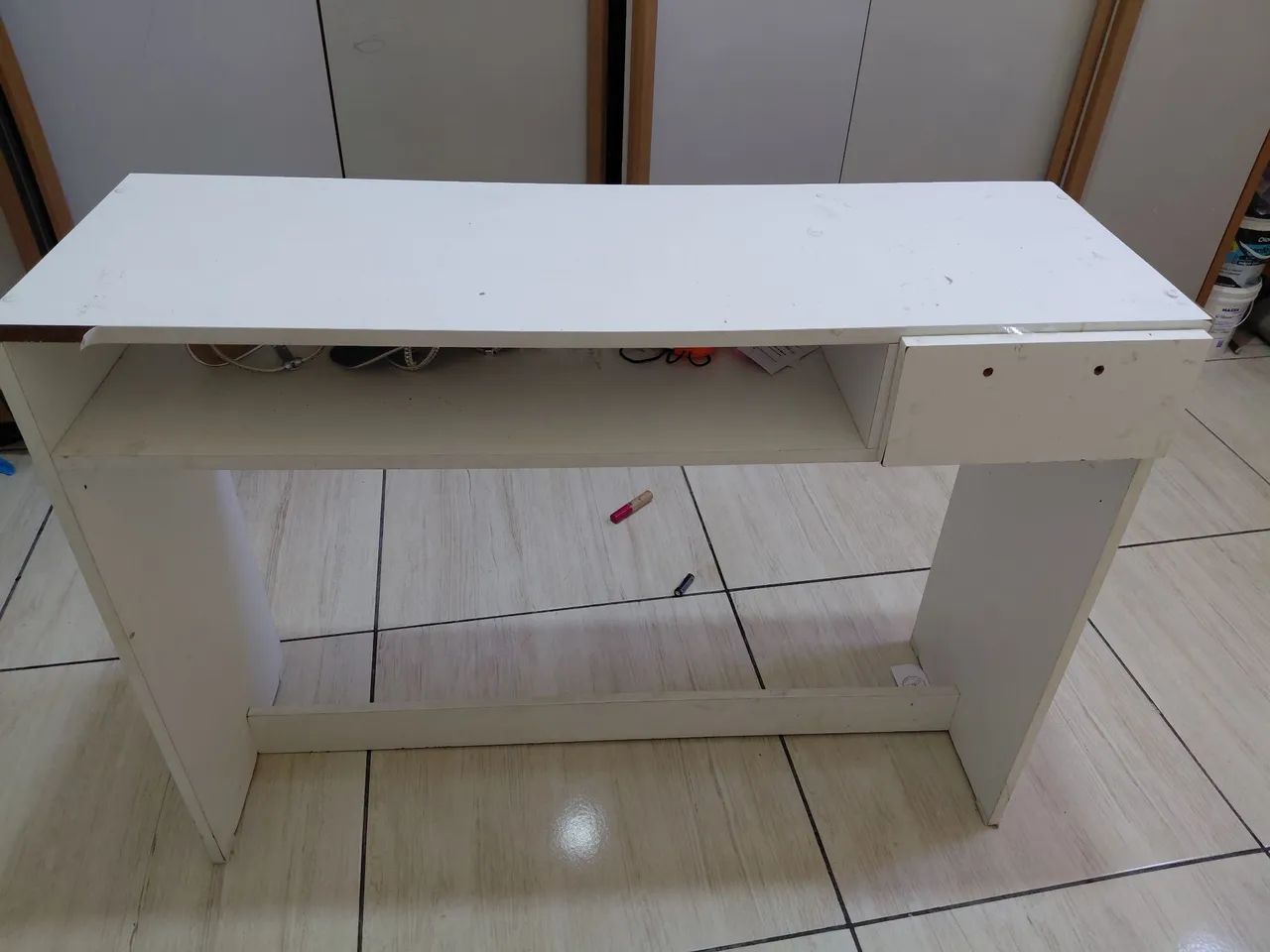 Mesa e aparador de manicure - Foto 3