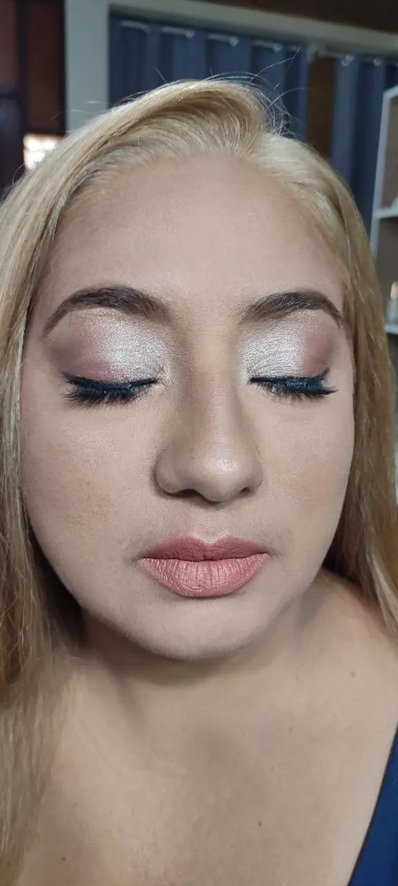 Maquiagem Profissional  - Foto 4