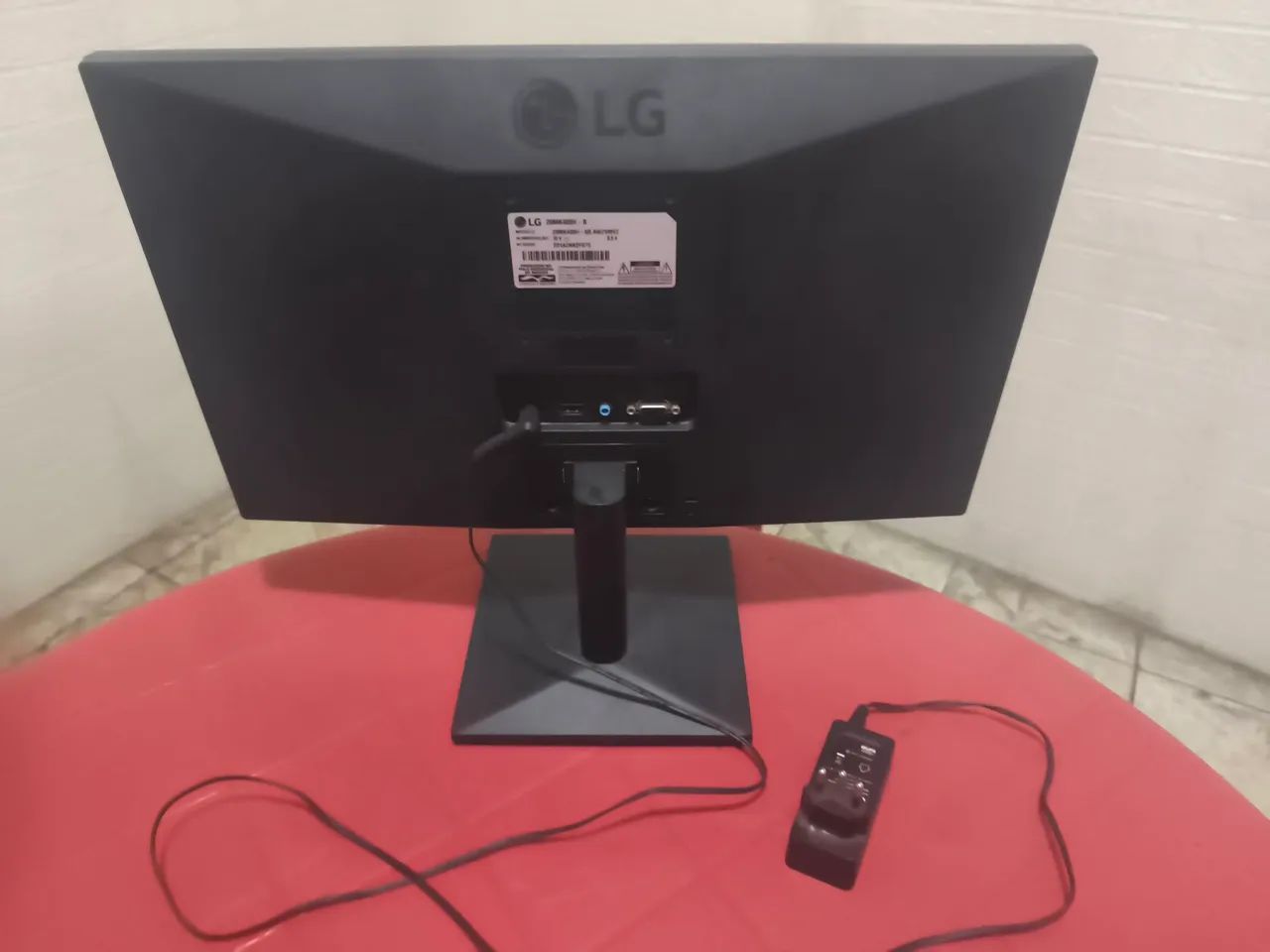 Tv monitor LG 20 POLEGADAS  - Foto 3