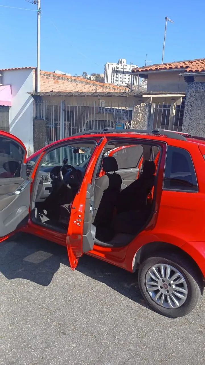 Fiat Idea Attractive 1.4 Fire Flex 8V 5P 2013 - Foto 3