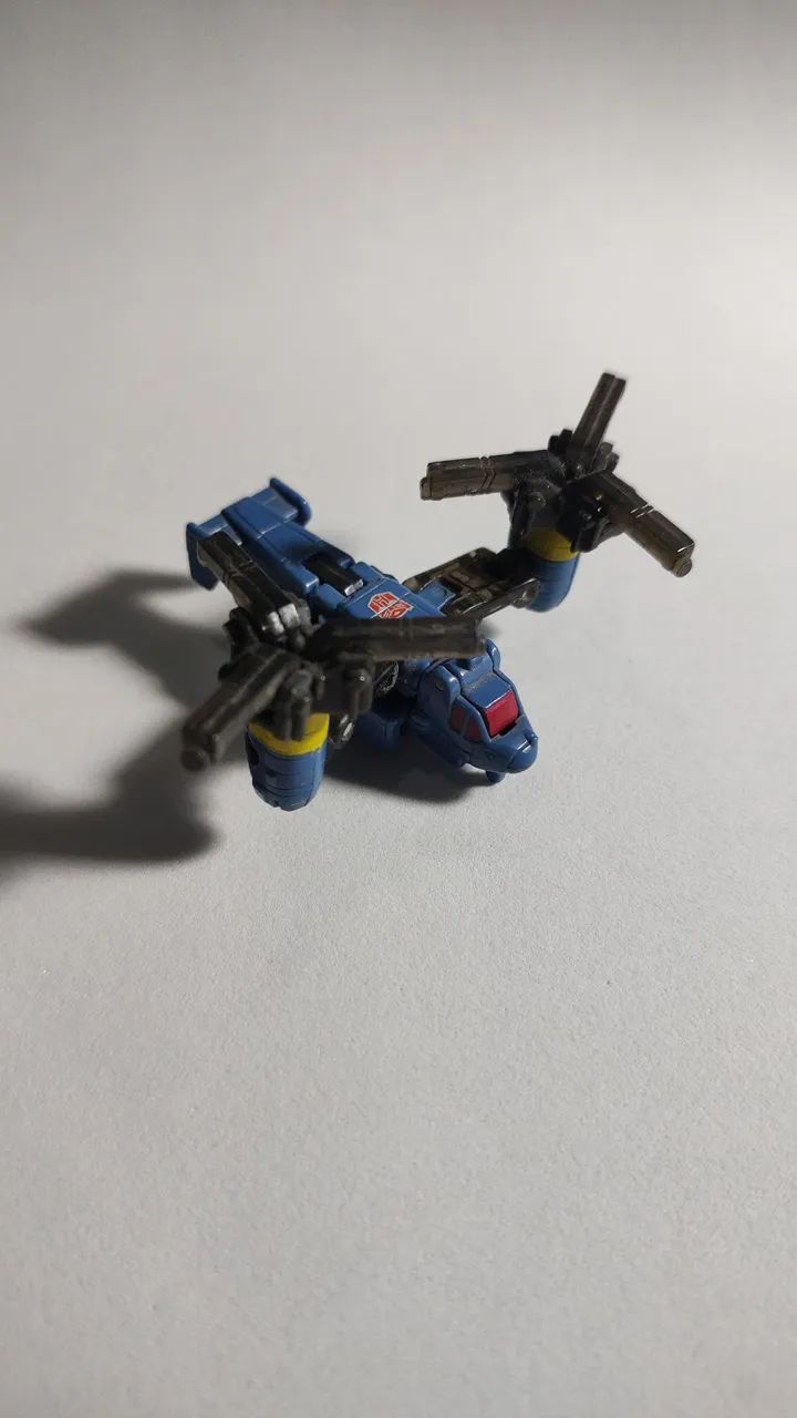Transformer raro! Scythe da linha Cybertron 2005