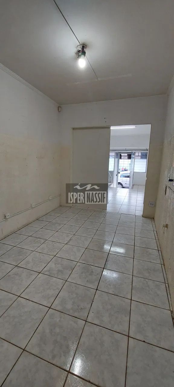 Ponto Comercial com 5 Salas no Centro  Avenida Champagnat - Foto 5