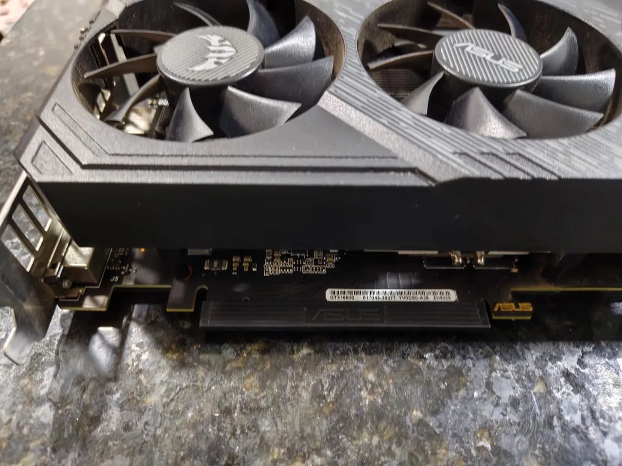GeForce GTX 1660 Super Asus Tuff - Foto 5