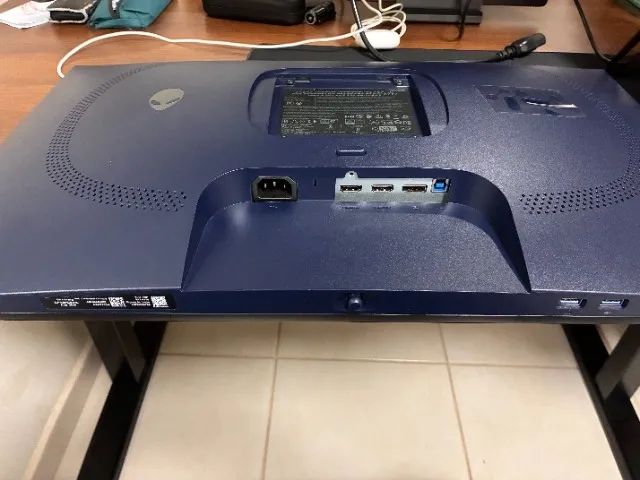 Monitor Gamer Alienware 27 Qhd Aw2725dm - Foto 4