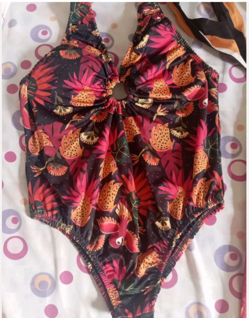 Vendo maio com saída de praia usado. - Foto 2