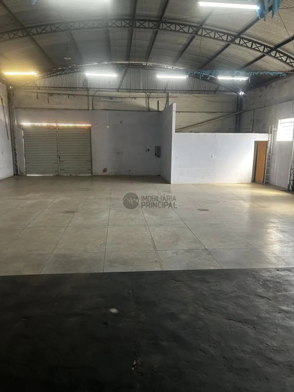 Locação barracão centro Piratininga - Foto 4