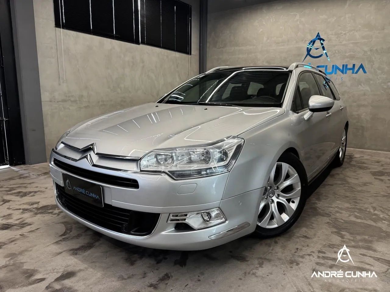 Citroen C5 Exclusive Break 2.0 16V Aut. 2011 - Foto 3