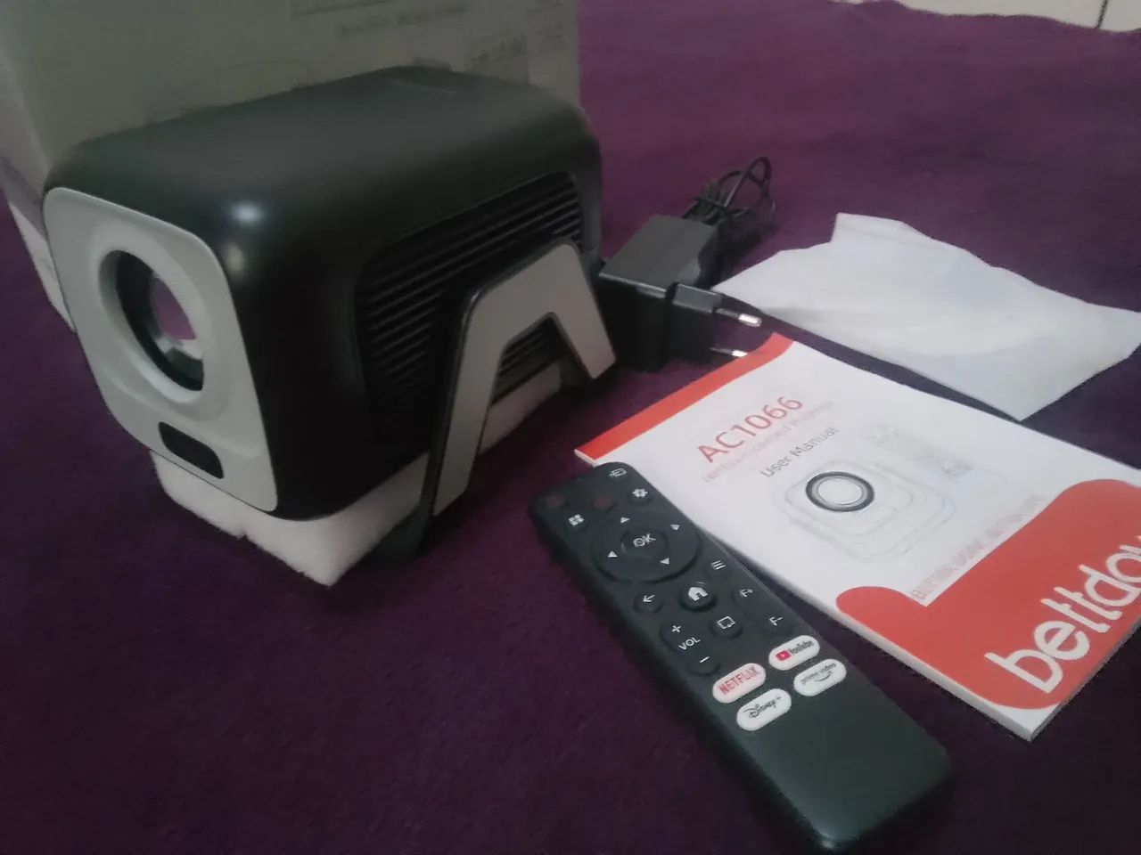 Projetor com Netflix oficial 