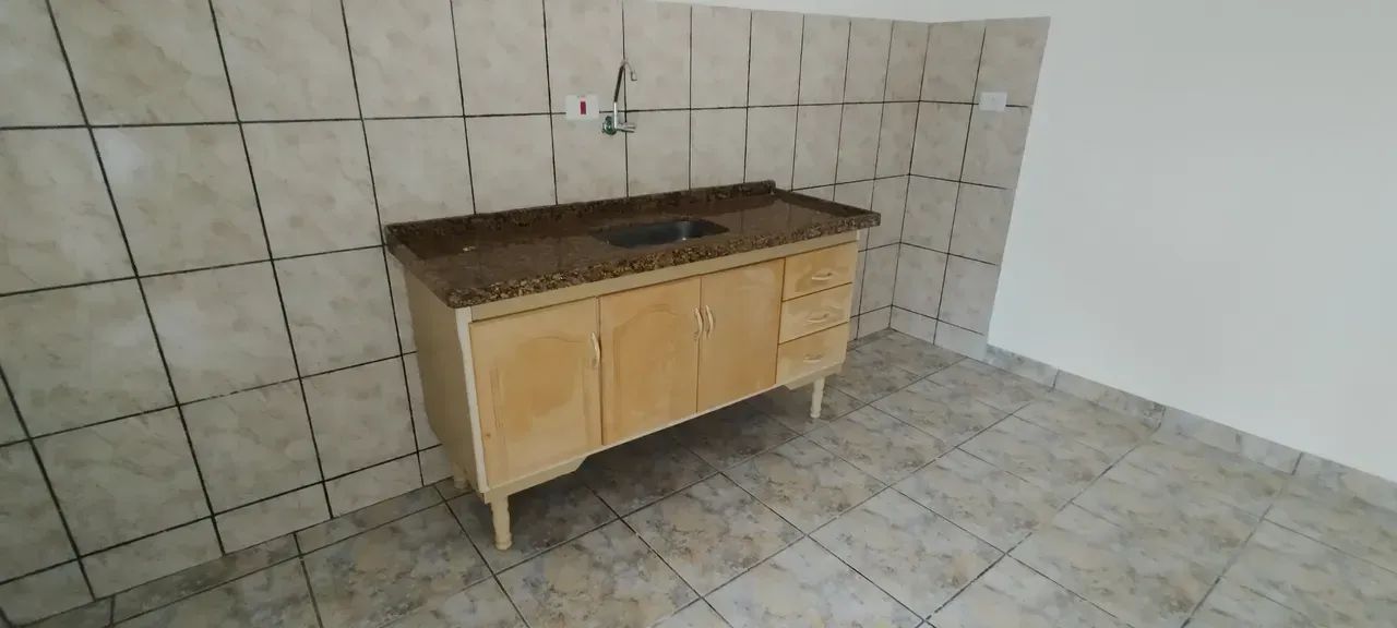 Alugo sobrado no centro de São Roque - Foto 13