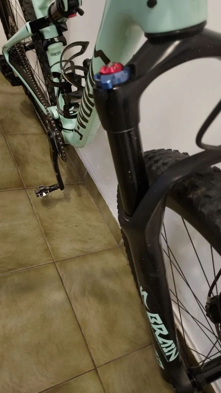 Montain bike specialized - Foto 3