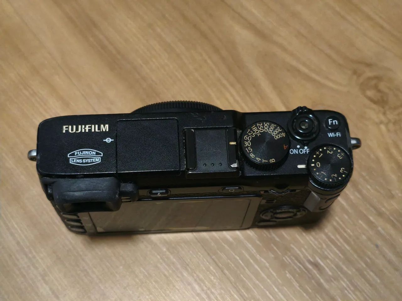 Câmera Fujifilm x-e2 preta corpo - valor negociável - Câmeras e