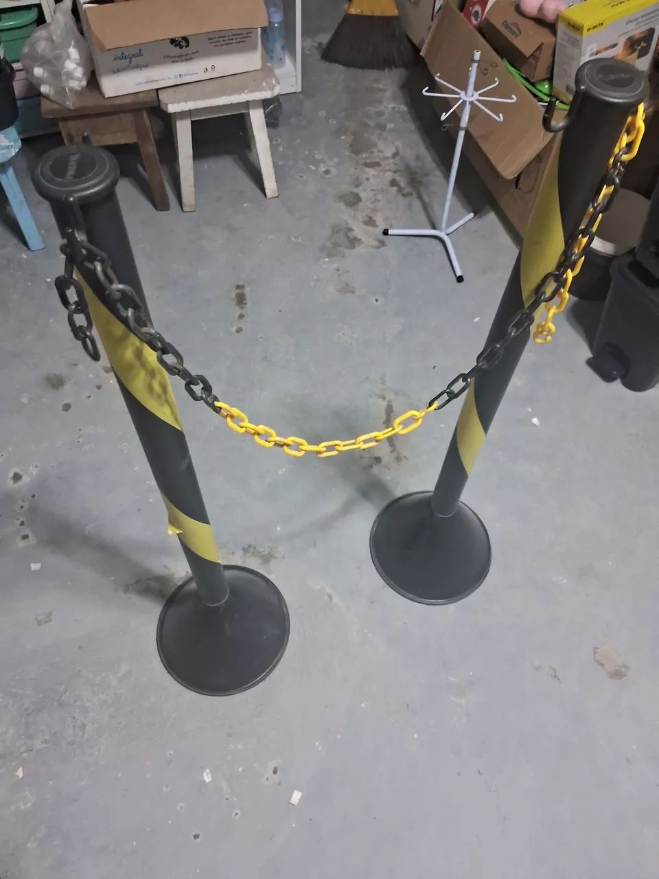 Pedestal de sinalização de plástico 