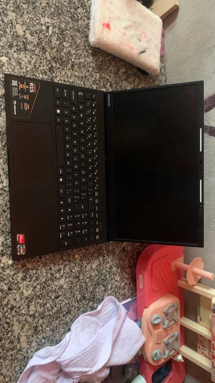 Notebook positivo R15 