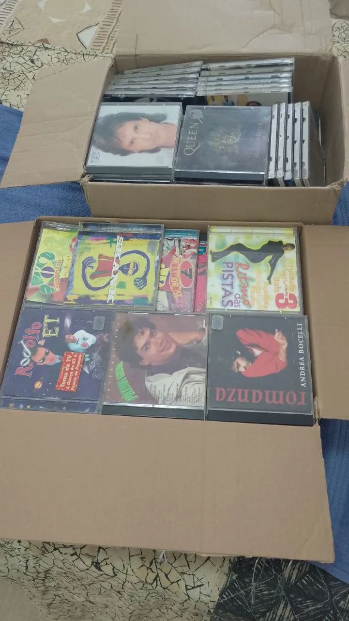COLEÇÃO DE CDS - Foto 3
