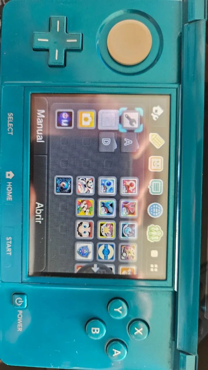 Nintendo 3DS Aqua Blue - Desbloqueado 32GB + 2 jogos originais - Foto 3