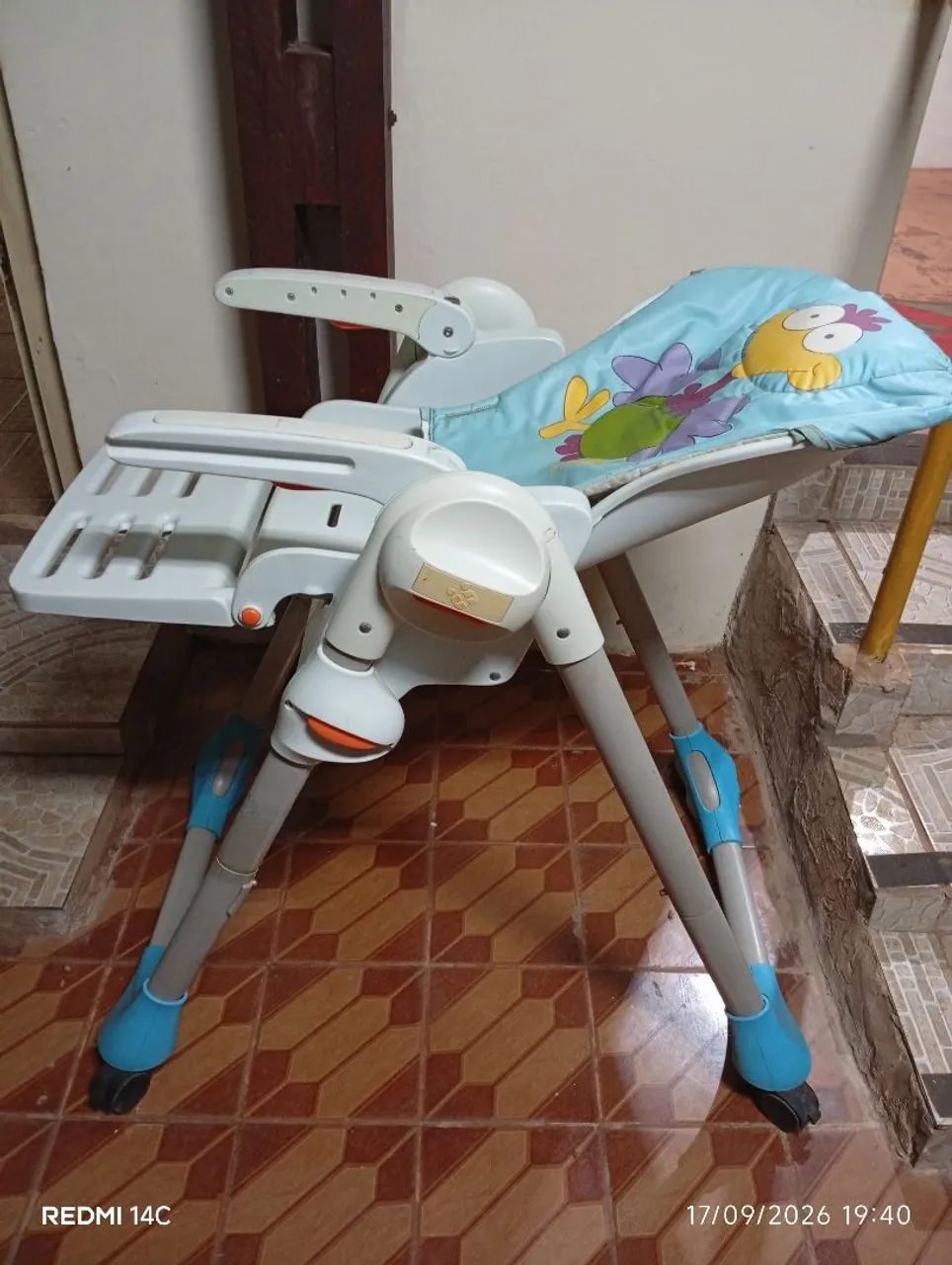 Cadeirinha de alimentação. - Foto 3