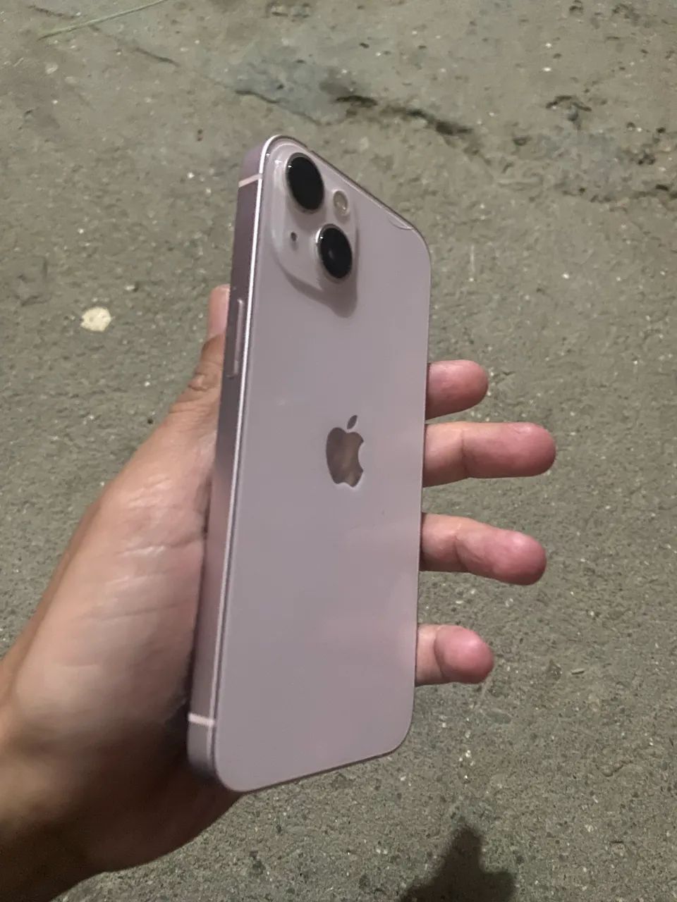 iPhone 13