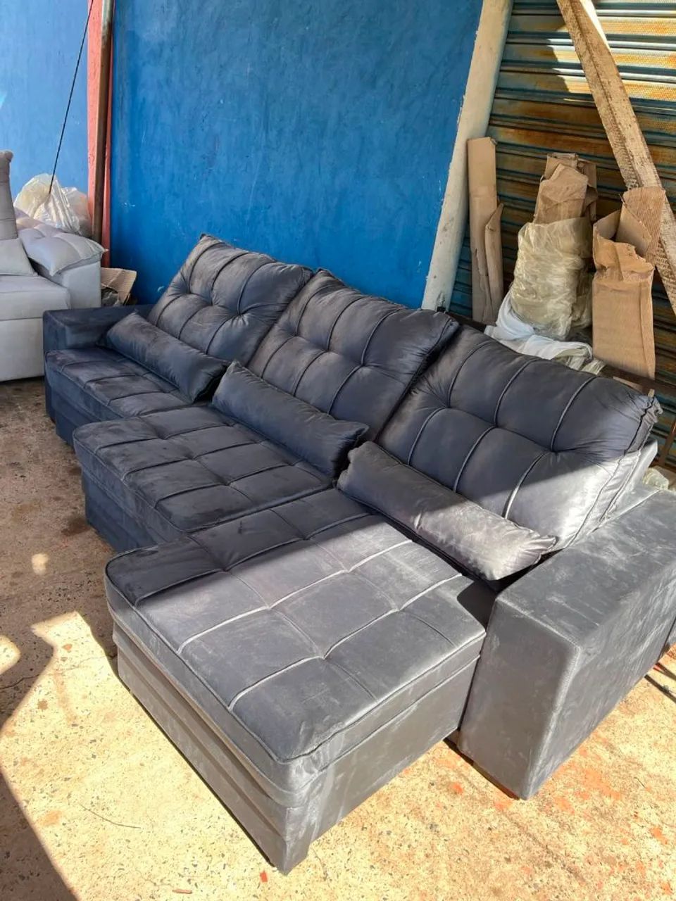 Sofá Tóquio com espuma D33 com molas ensacadas com 2.90x1.10m 