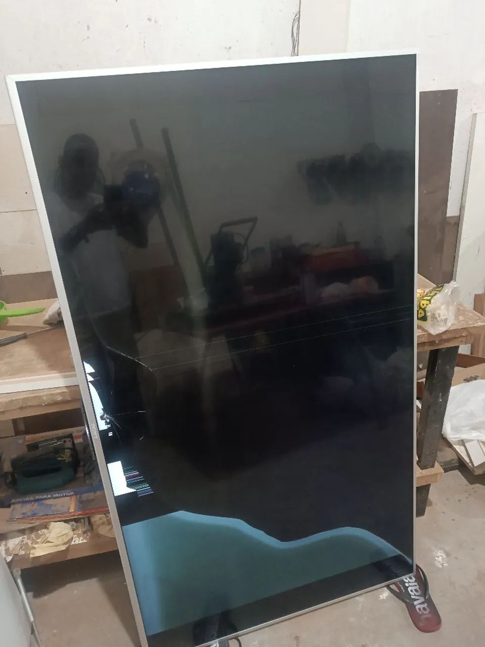 televisão Sony bravia 65 polegadas funciona tudo trincou a tela preço para conversar toda - Foto 3