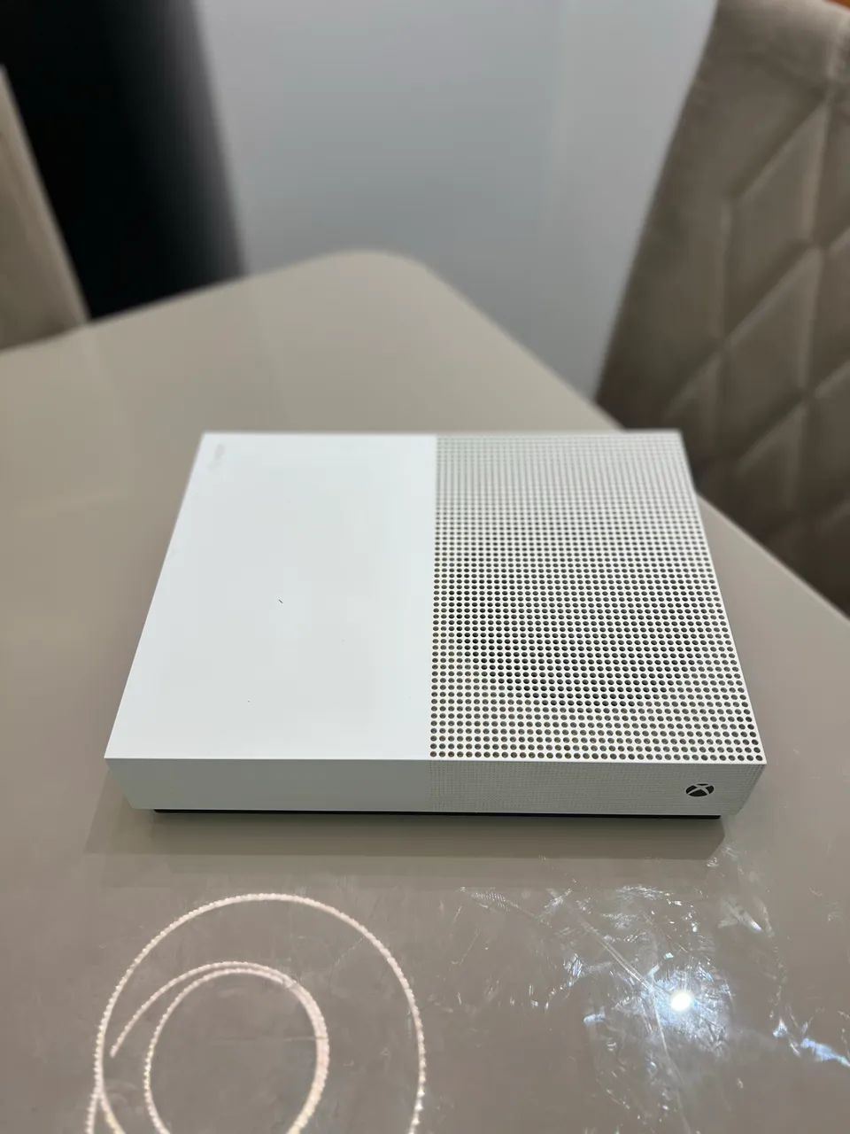Xbox One S All Digital  - Foto 3