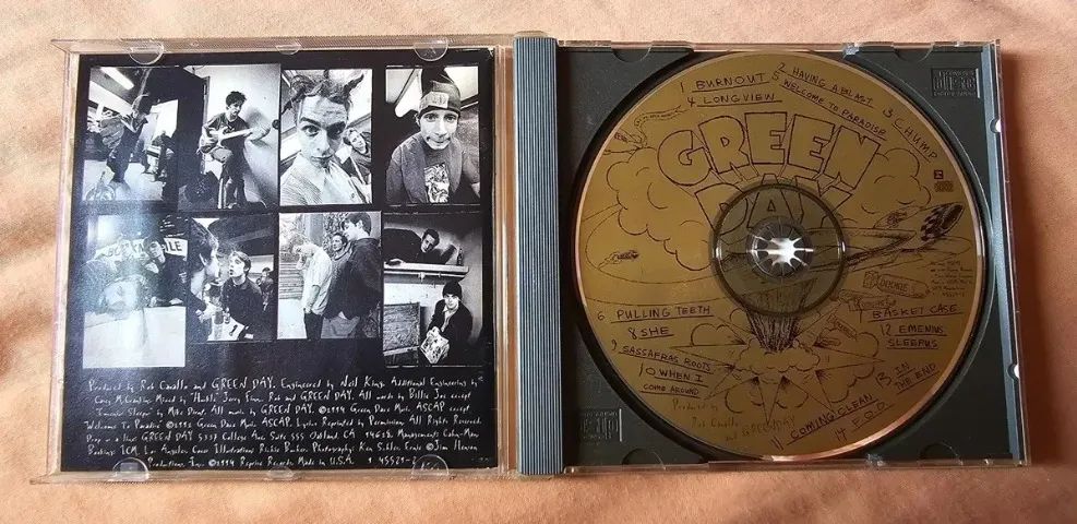 Cd Green Day - Dookie (importado Usa) 1994 (Usado) - Foto 3