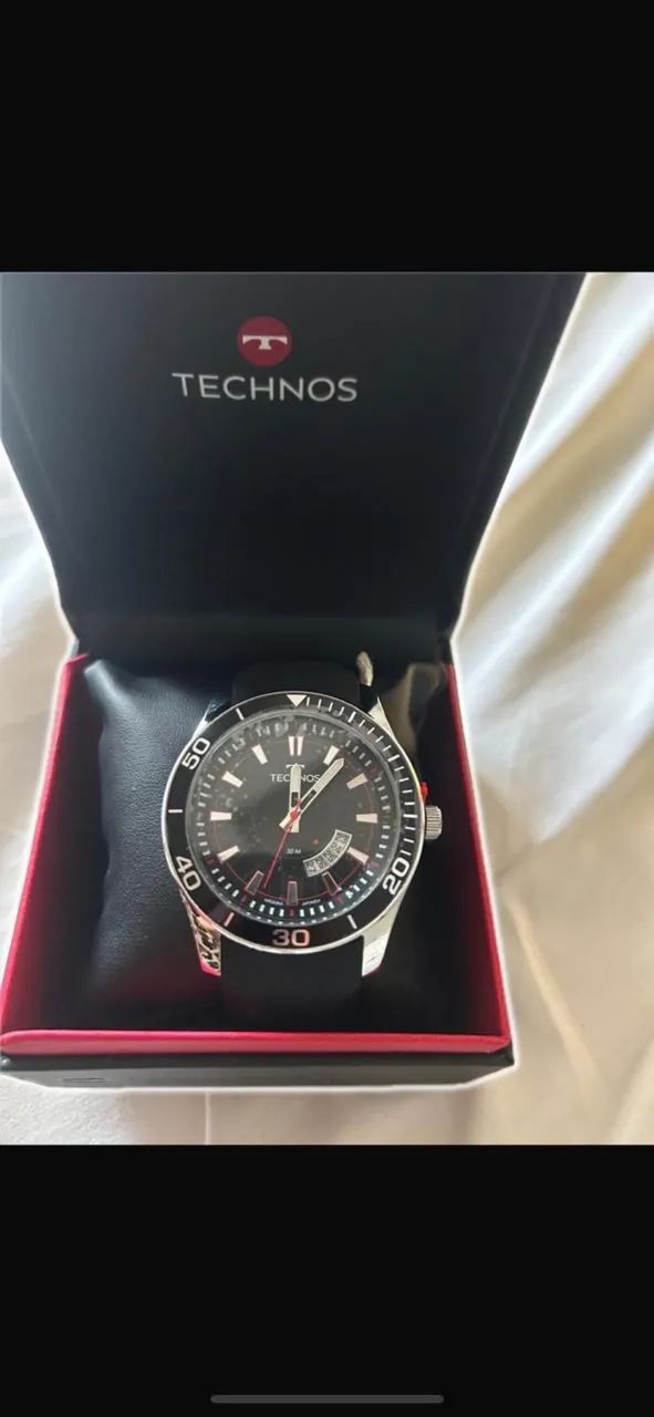 Relógio TECHNOS