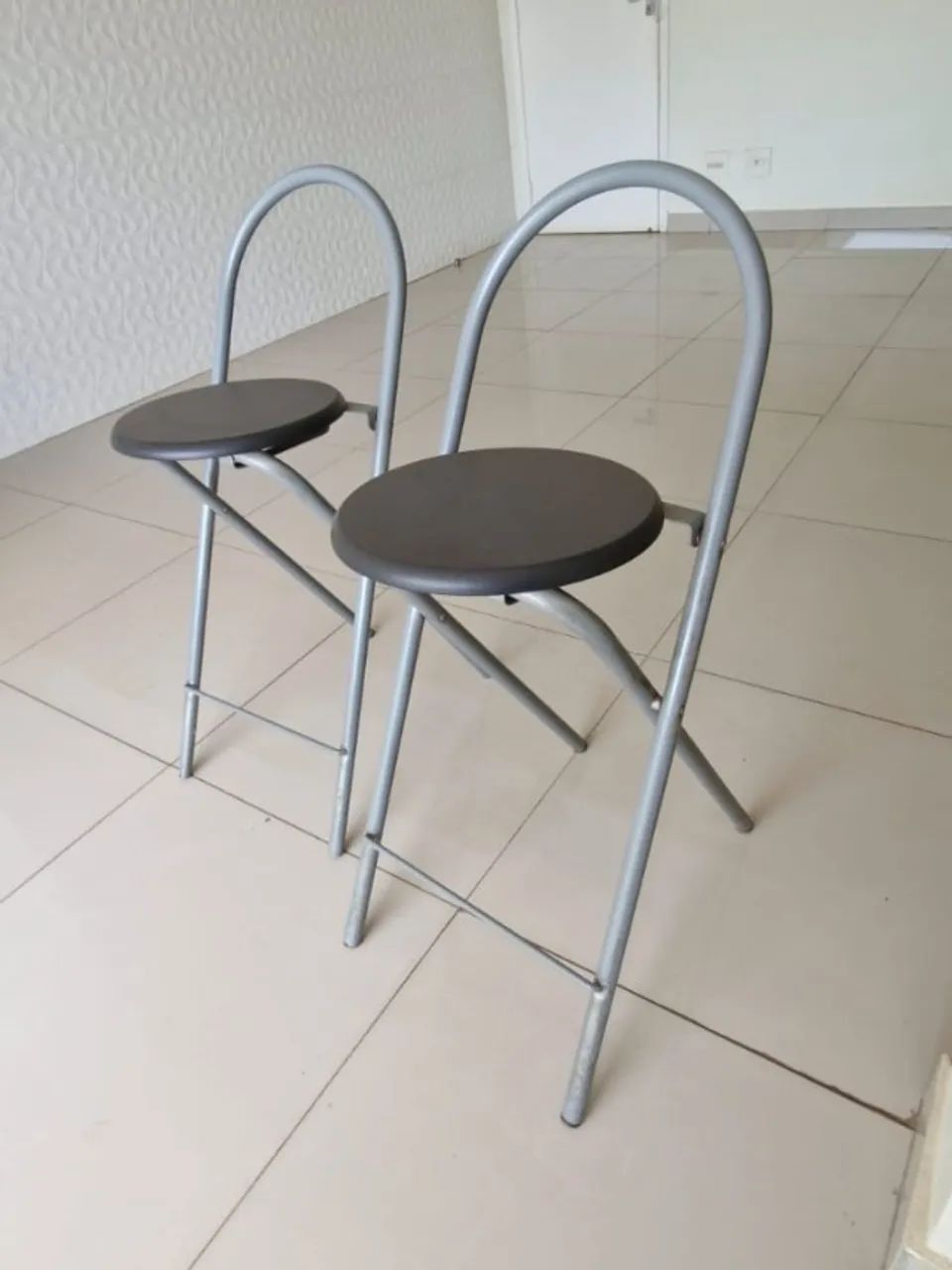 Banqueta alta dobrável - Foto 2