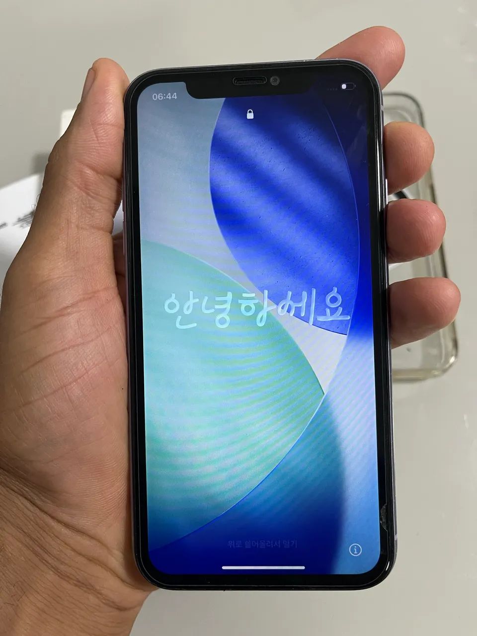 iPhone 11