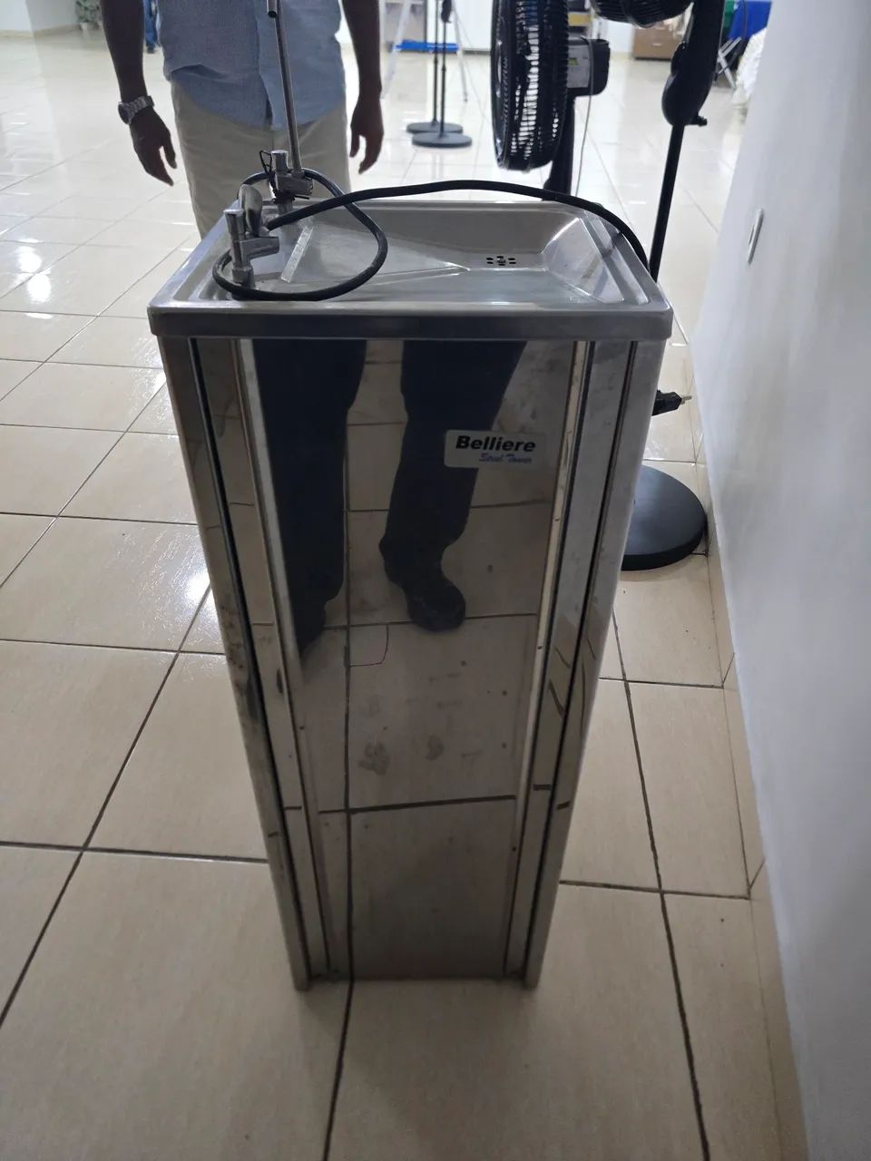 Bebedouro de coluna inox - Foto 3