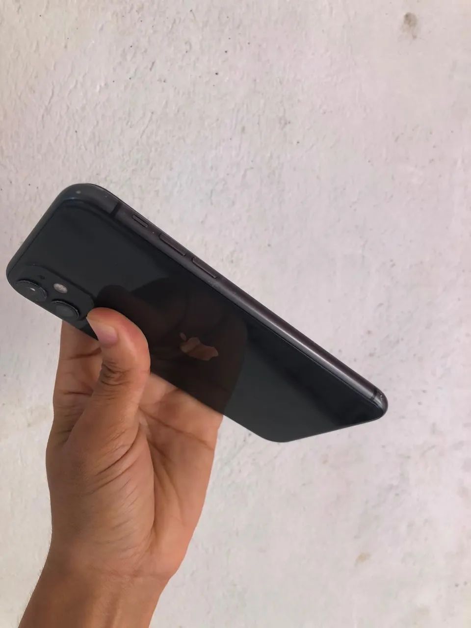 iPhone 11 64gb câmera de trás treme um pouco  - Foto 3