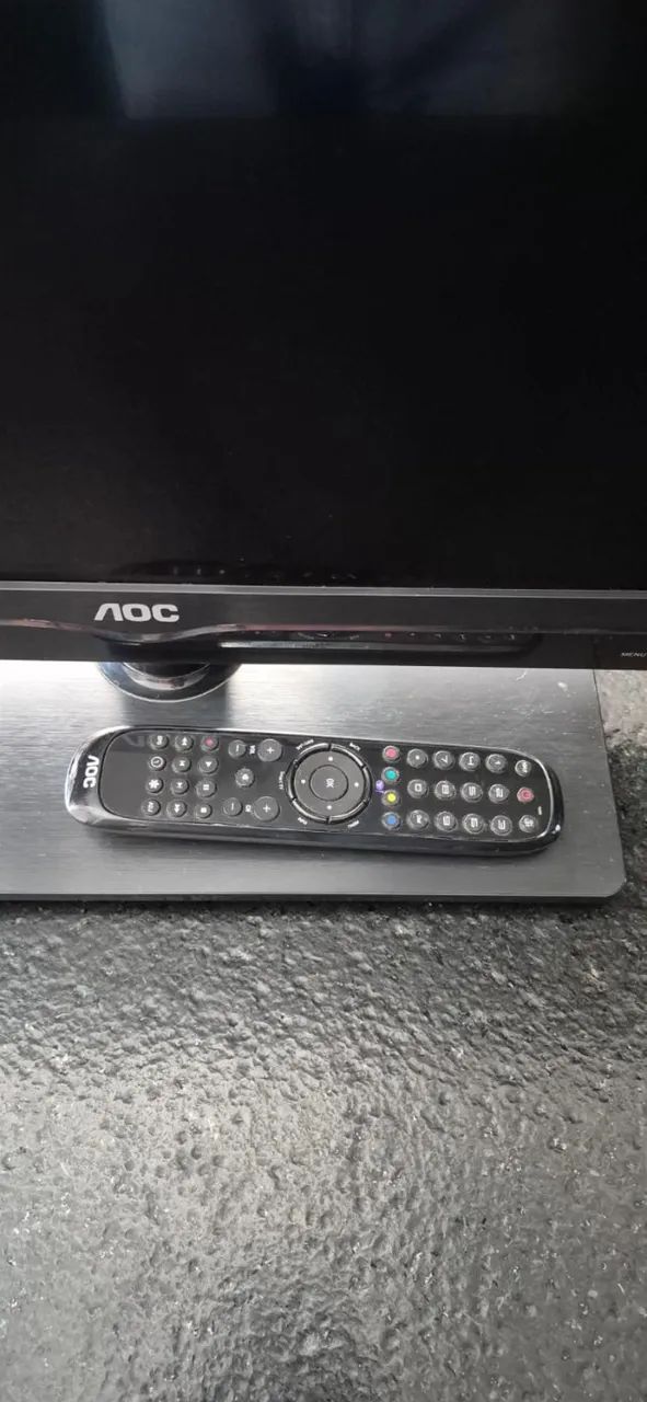 TV AOC LED 32" LE32D5520 - Excelente - Foto 2