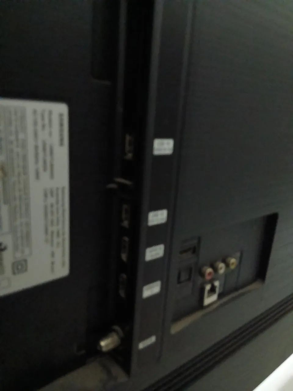 Tv Samsung UN50TU8000G tela com defeito - Foto 4