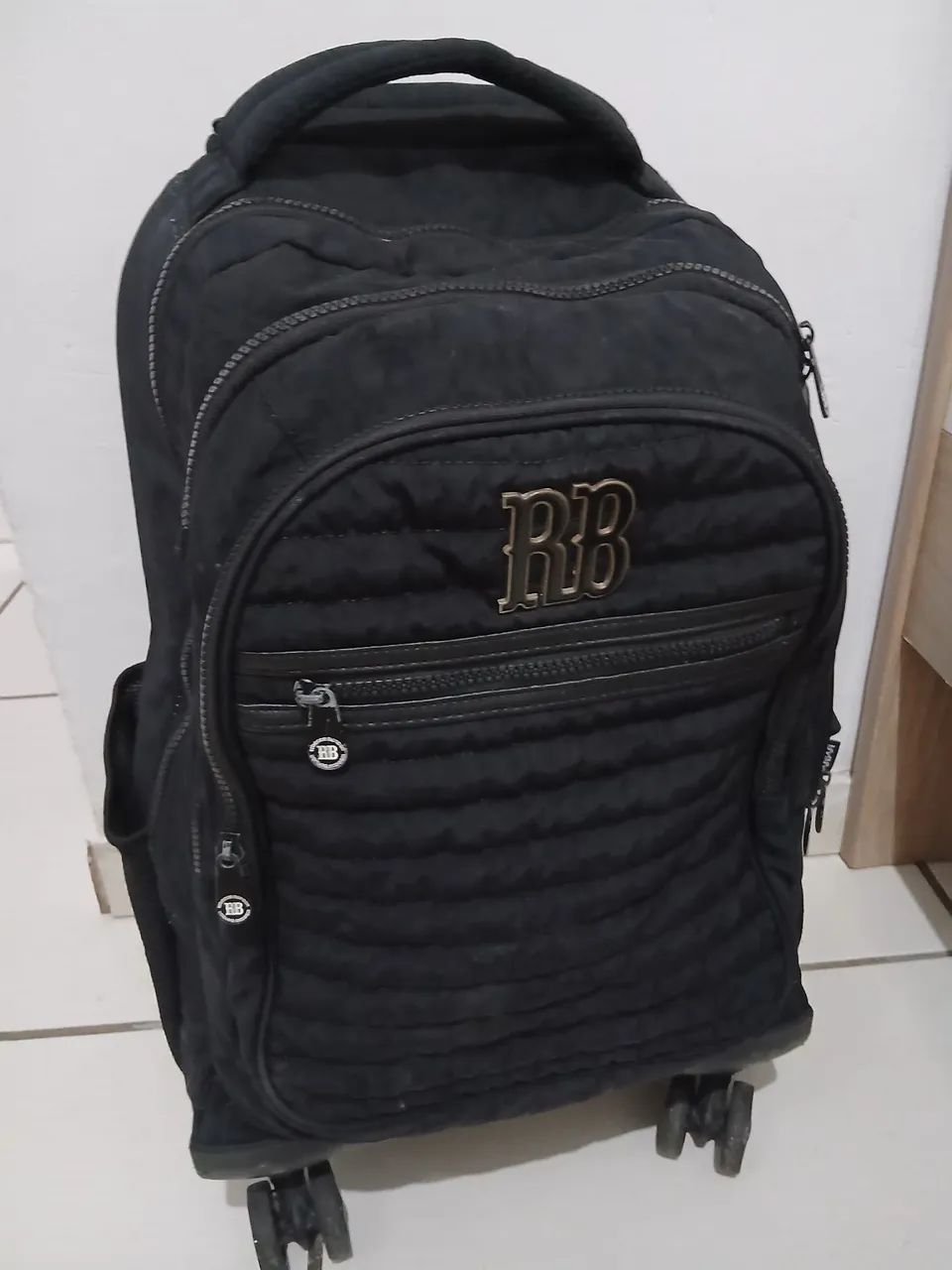 Mochila Rebecca bombom em ótimo estado  - Foto 2