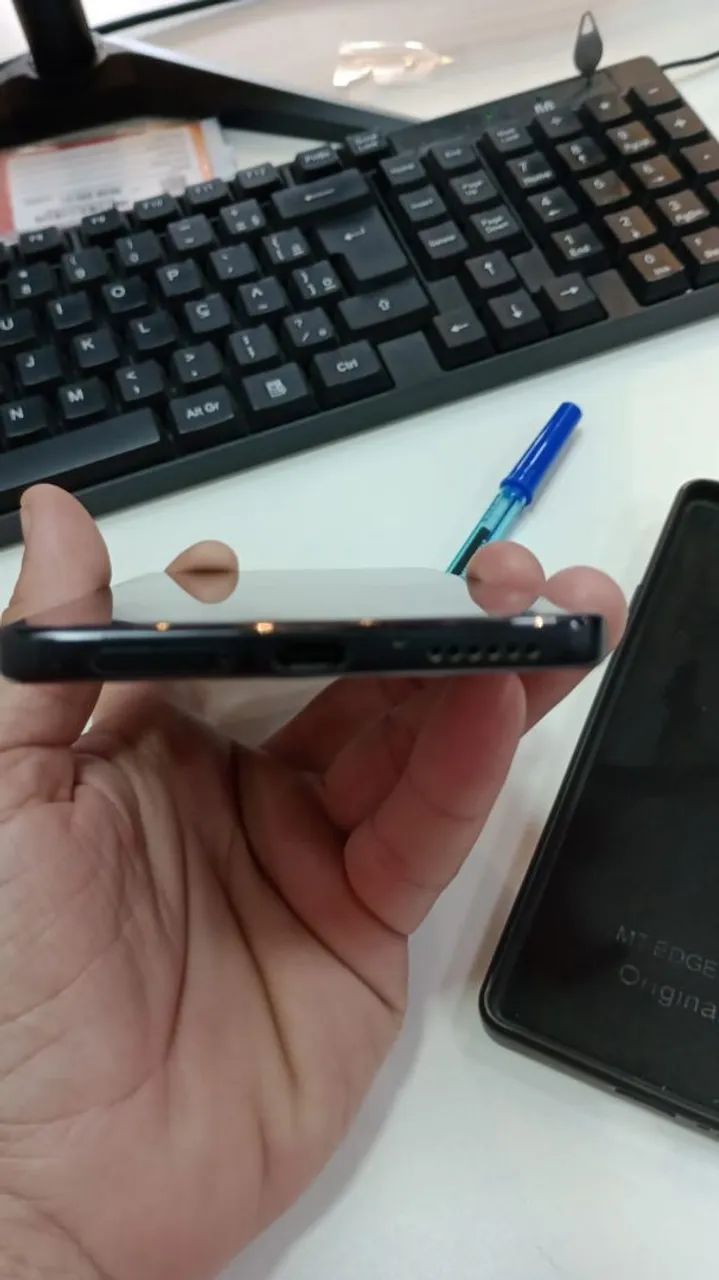 Motorola Edge 20  - Foto 3