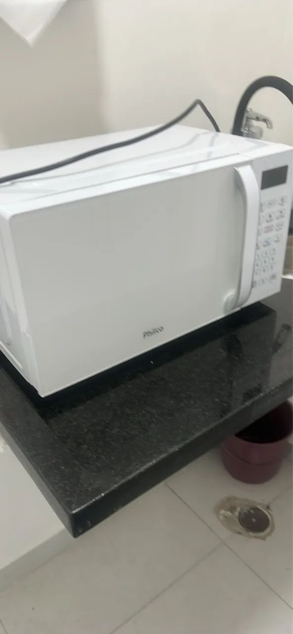 Microondas Philco 28l branco 220V