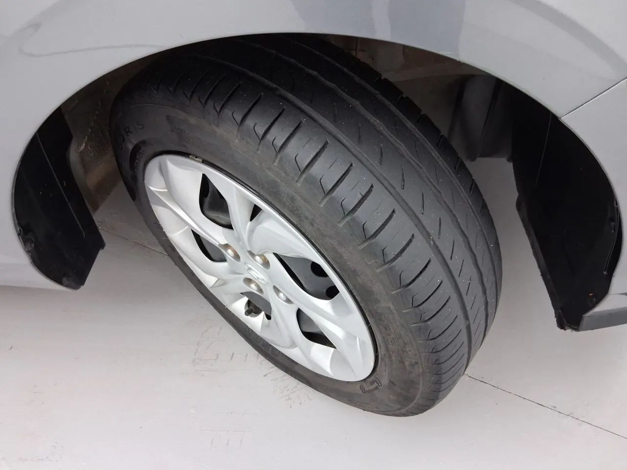 Hyundai HB20 Comfort 1.0 Flex 12V Mec., foto 13 de 18