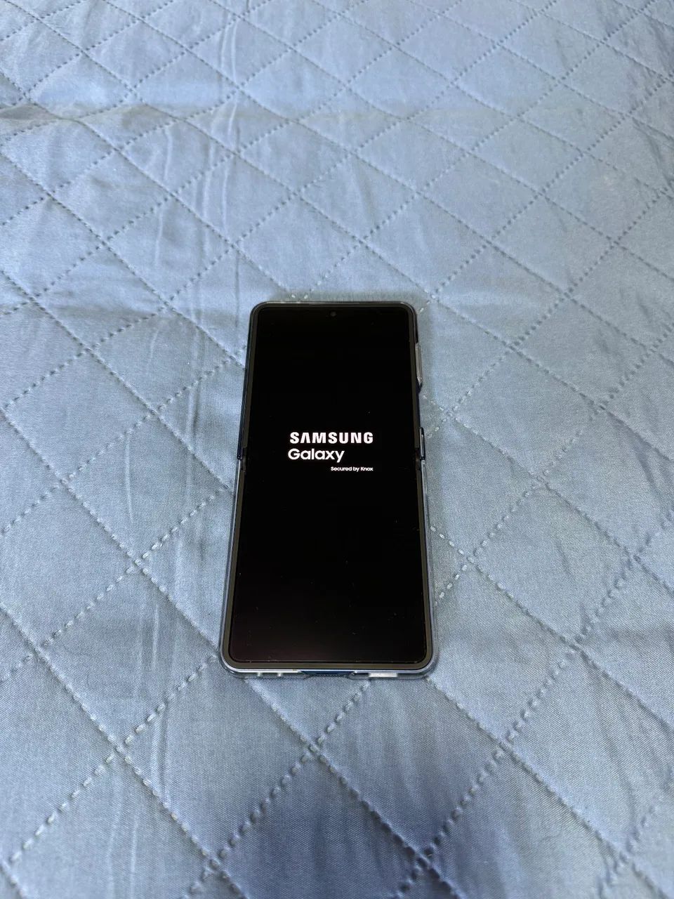 Samsung Galaxy Z Flip 7 - Foto 4