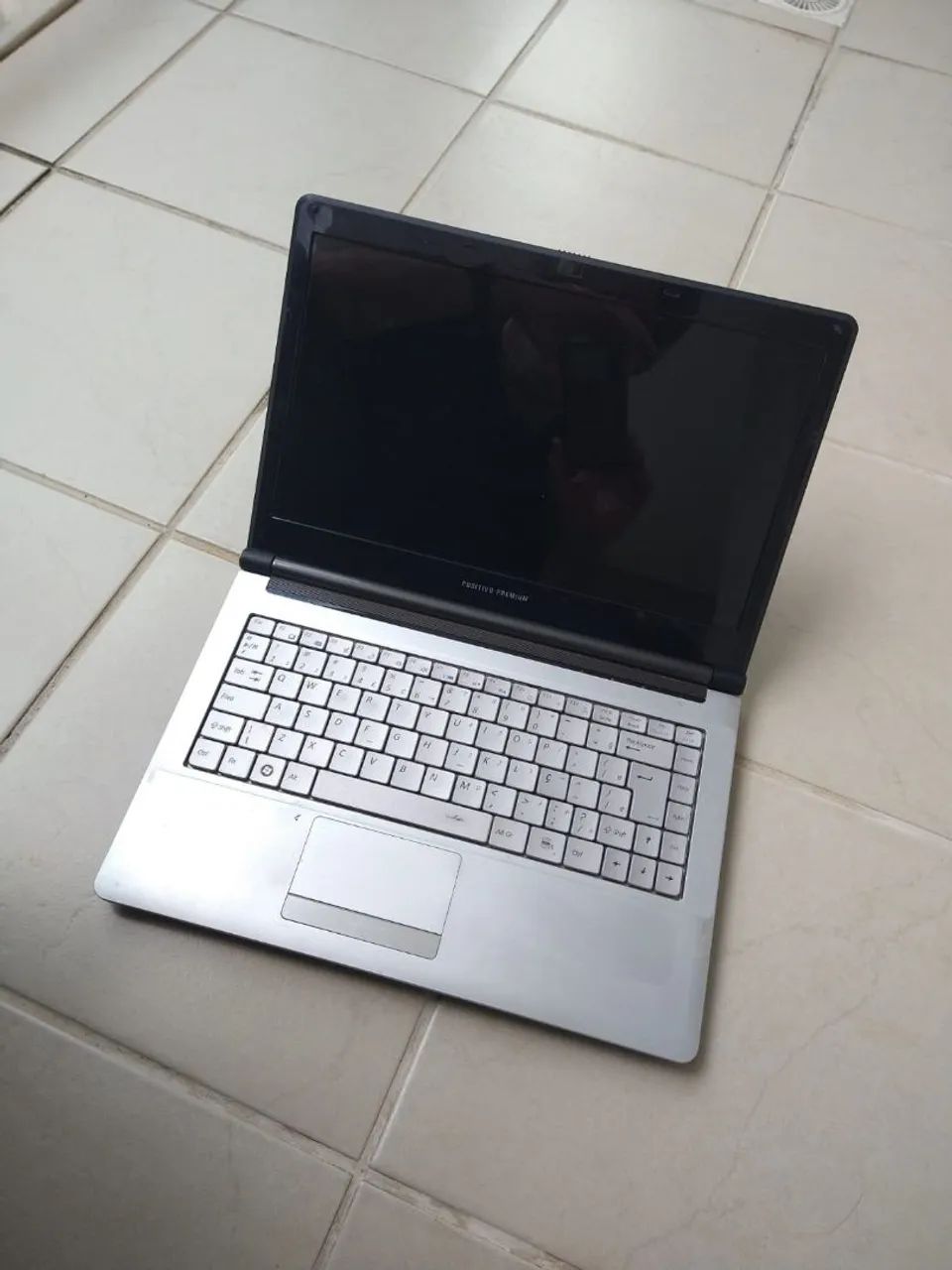 Notebook Positivo para peças 