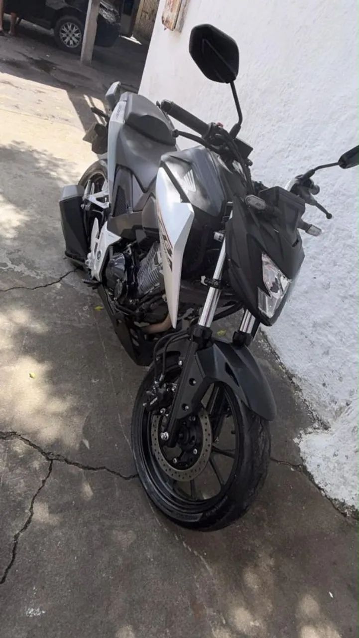 Cb300 25/26 - Foto 2