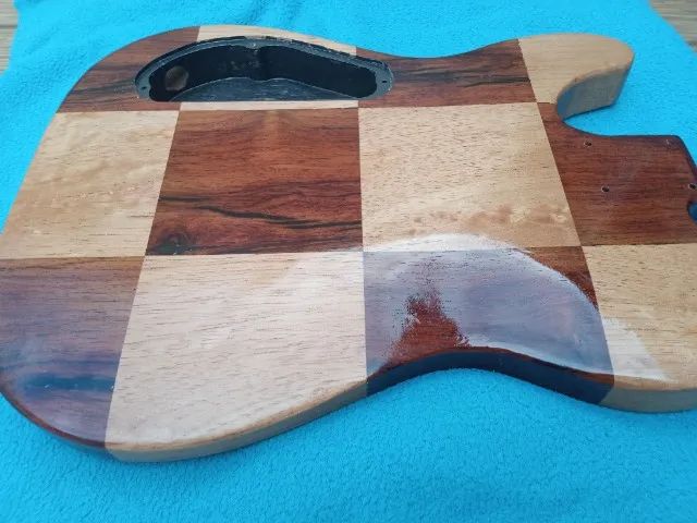 Corpo de guitarra Telecaster em Jacarandá e Cedro - Foto 4